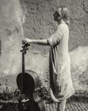 DOROTA BAROVÁ - photo by Helena Kadlčíková