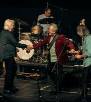 ROBERT KŘESŤAN & DRUHÁ TRÁVA & MICHAL PAVLÍČEK